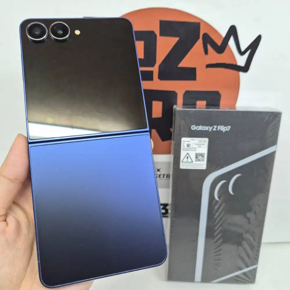 Samsung Galaxy Z Flip 7 12/256 GB Navy Mulus No Minus LIKE NEW