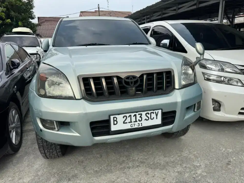 Toyota prado  4x4 sunroof th 2005 2700cc