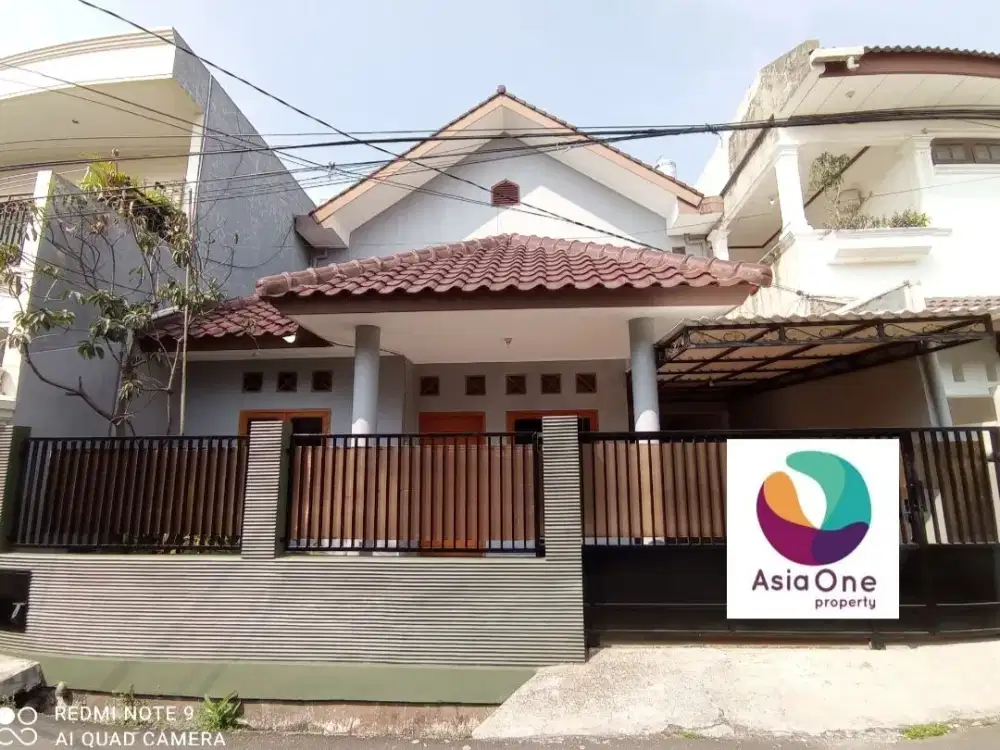 Disewakan Rumah 2 lt Rapih di Rawamangun