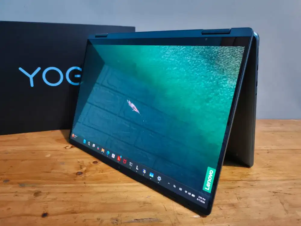 Lenovo Yoga 7 14IML9 Ultra 7 155H 16/1TB 2.8K Touchscreen Garansi 2028