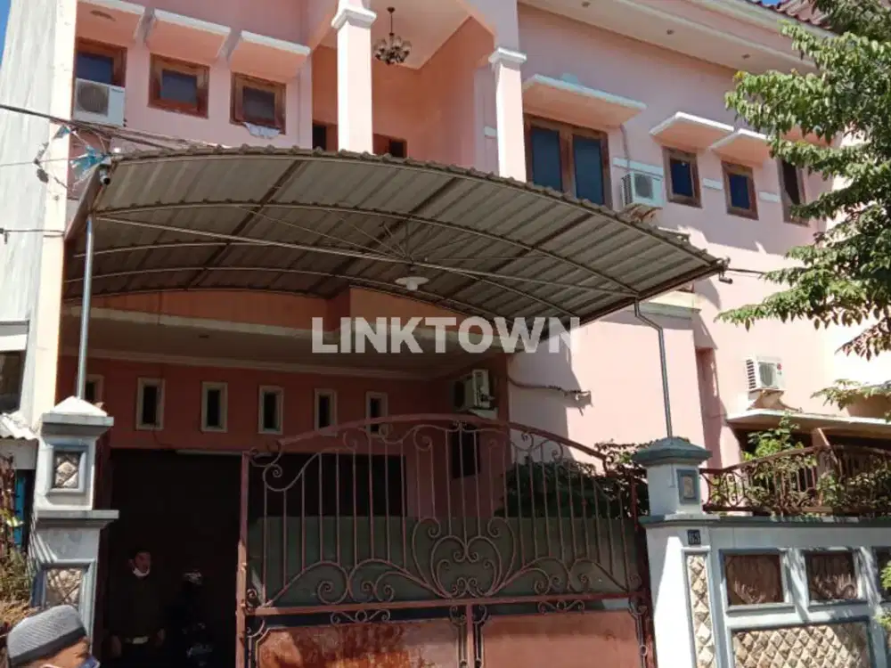 Rumah 2 Lantai Sangat Strategis di Kutisari Utara Surabaya
