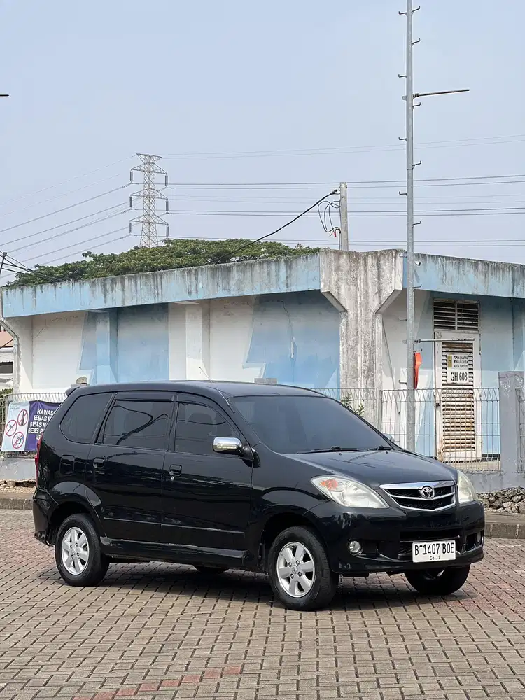 Toyota Avanza G 2011 AT