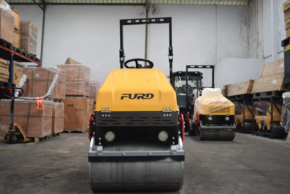FURD Ride-On Roller FYL-880