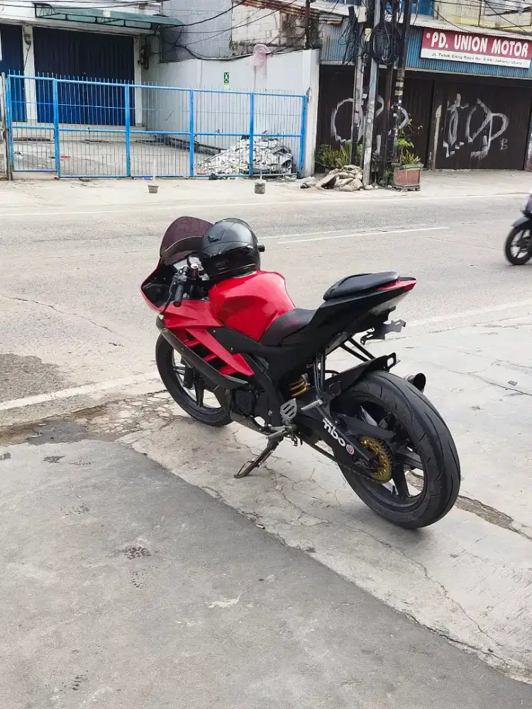 Yamaha R15 V2 tahun 2014 pajak off