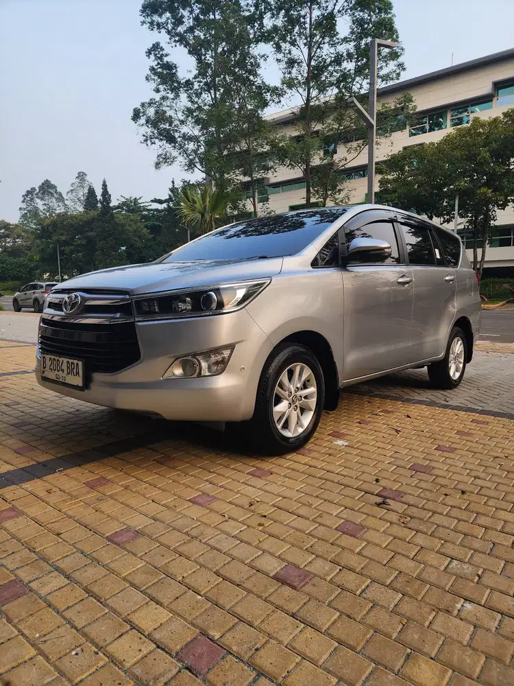 Toyota Kijang Innova Reborn V 2.4 2020