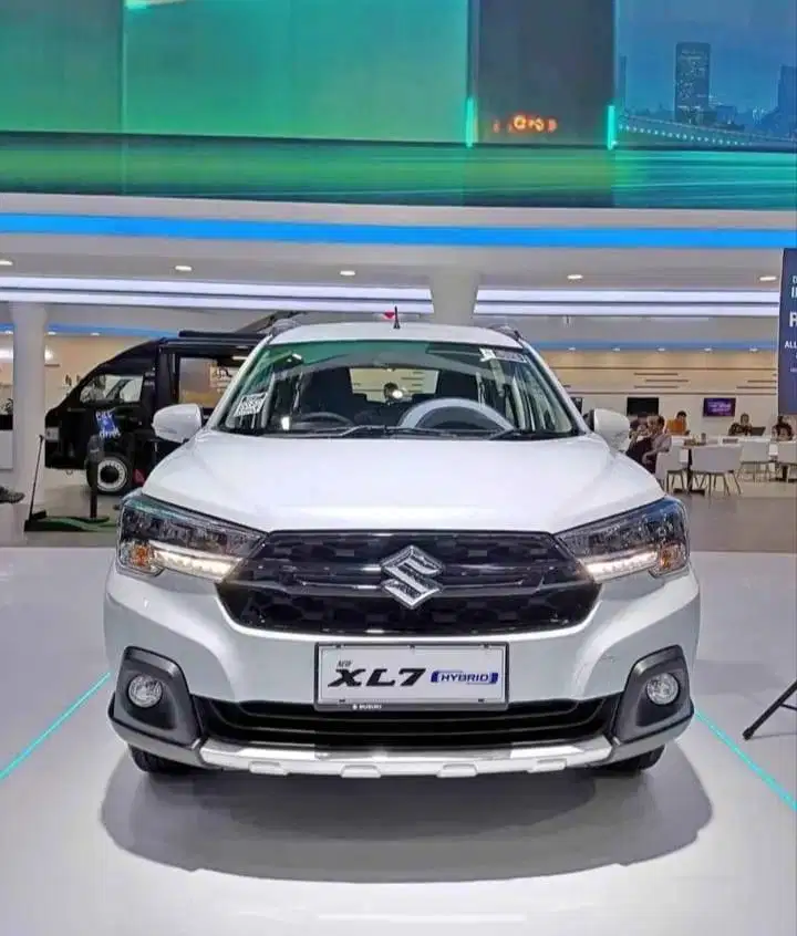 Suzuki Termurah XL7