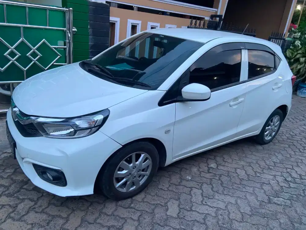 HONDA BRIO E CVT 2023 PUTIH