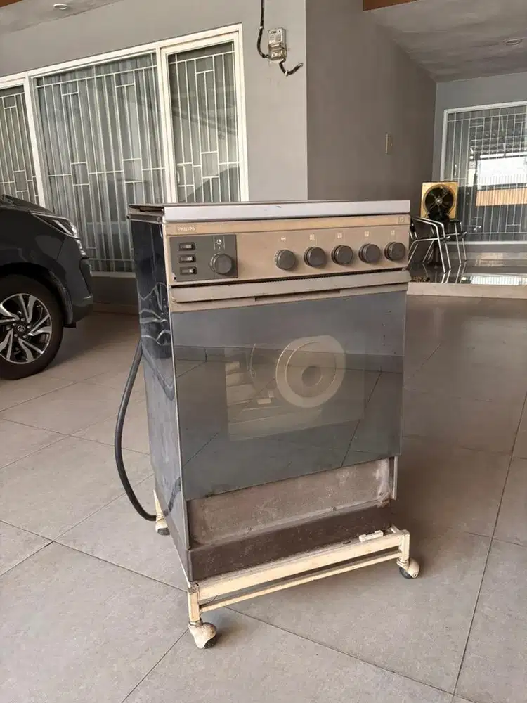 Kompor gas dan listrik Philips