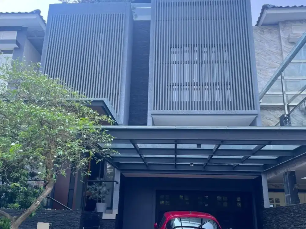 DIJUAL RUMAH PIK 1 CLUSTER CROWN GOLF UK 8X24 (BANGUN SENDIRI) 3.5 LANTAI SHM MURAH BISA NEGO