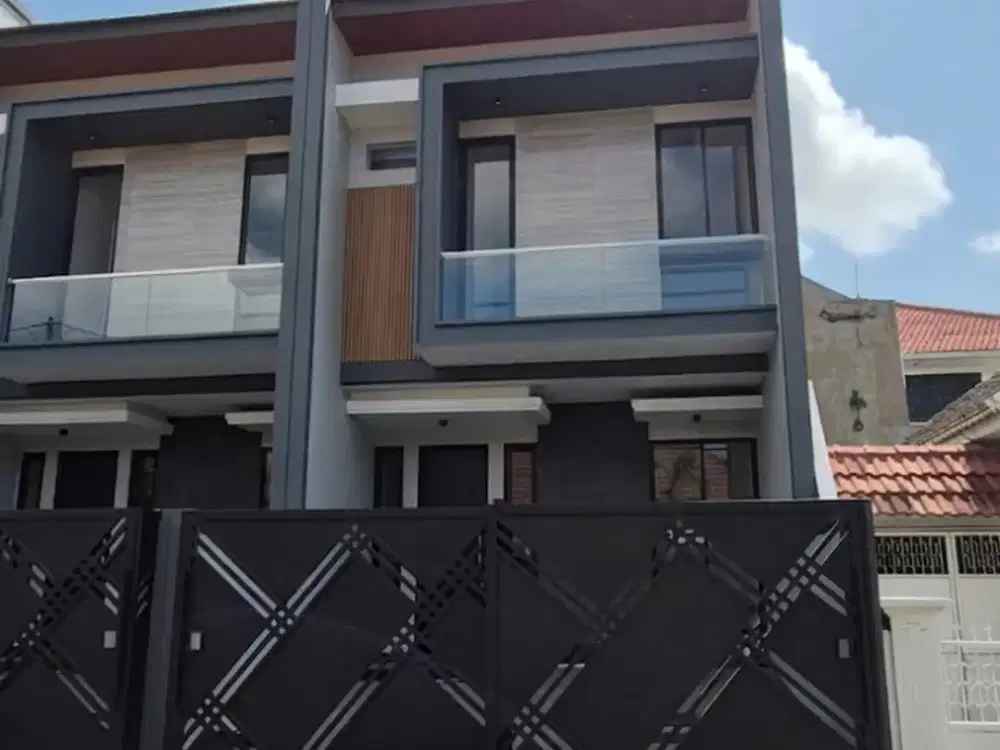 Rumah 2 Lantai Manyar Surabaya - DRM332APD