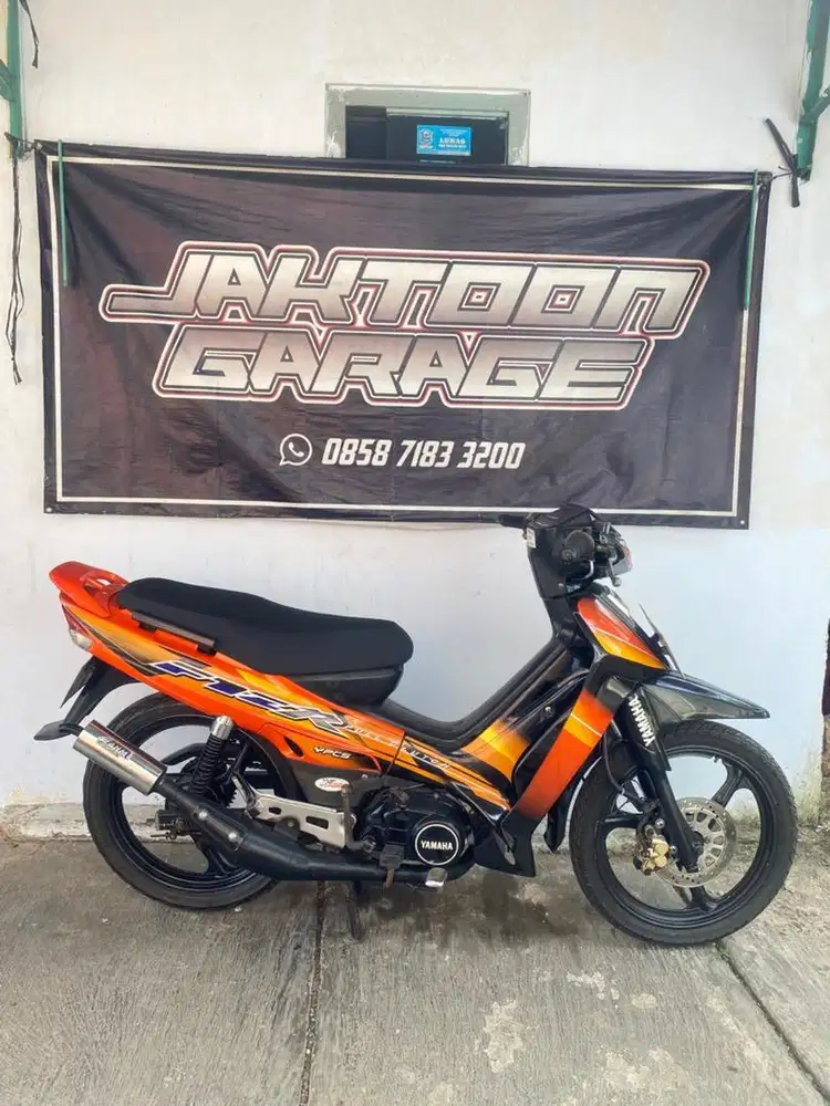 Yamaha Fiz r 2003