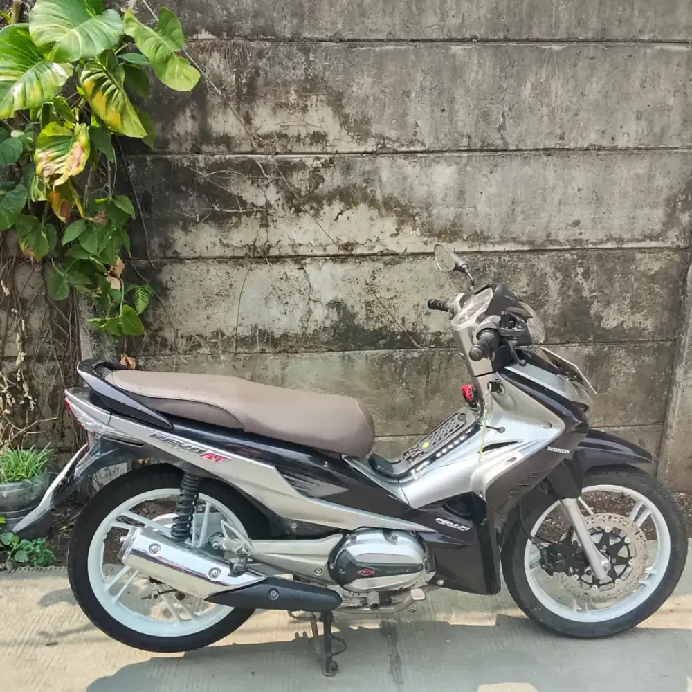 Jual Revo AT Automatic Matic 2010