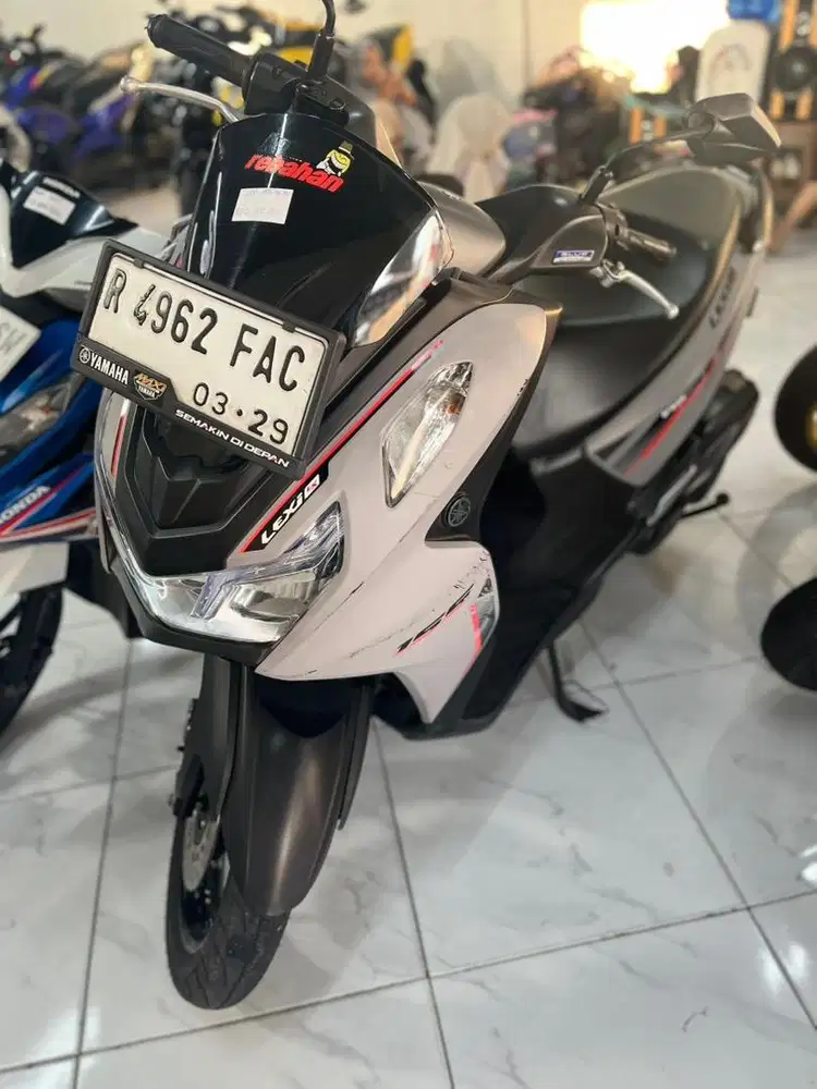 Yamaha lexi terbaru
