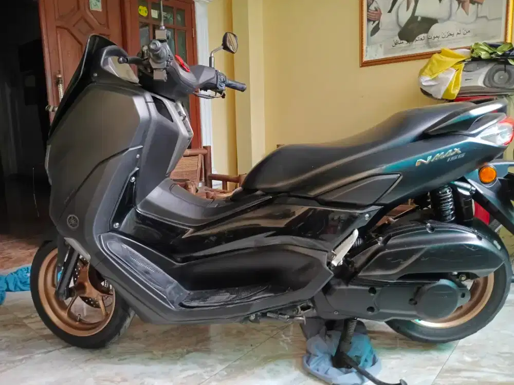 Yamaha nmax 2022 B Depok mesin halus