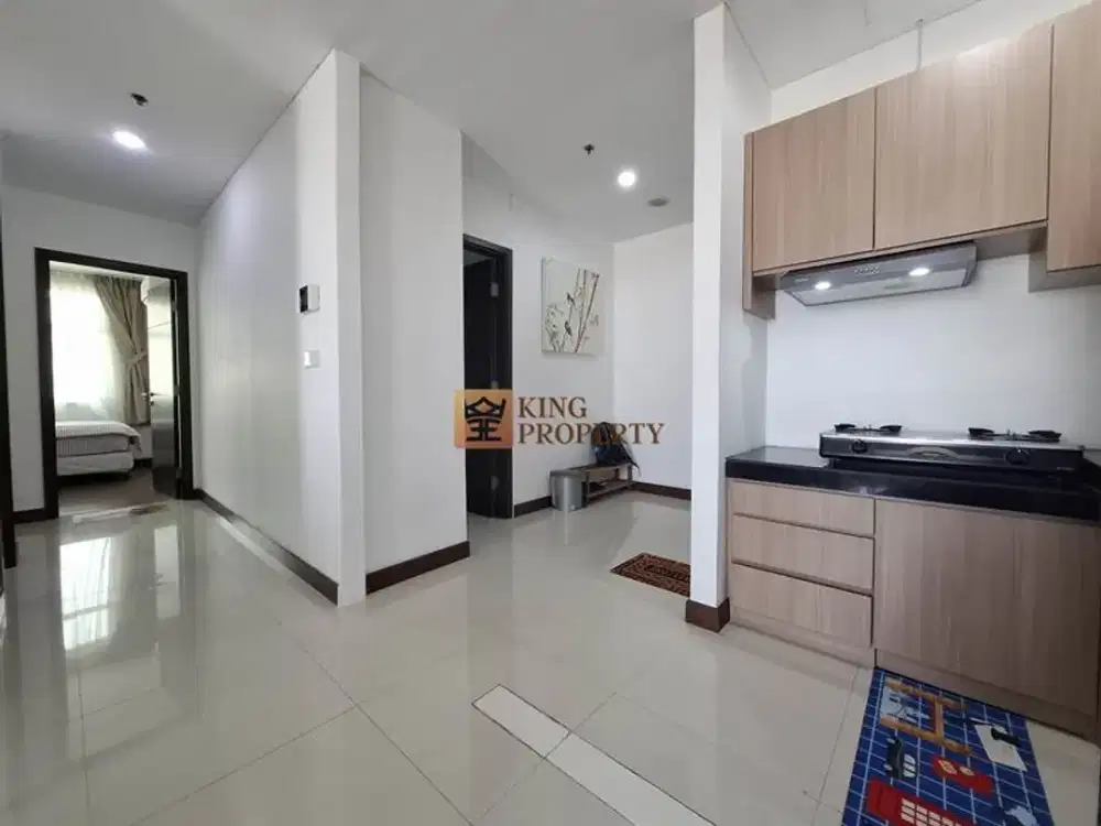 Disewakan Apartemen 2 Bedroom Hook di AKR Gallery West Residence Furnish Lengkap, Kebon Jeruk, Jakarta Barat.