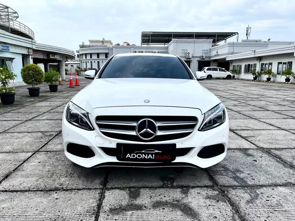 MERCEDES BENZ C200 AVANTGARDE AT 2016