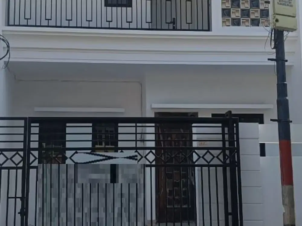 Dijual Rumah Harapan indah 2 lantai dekat SMPN 19 bekasi (D0472)