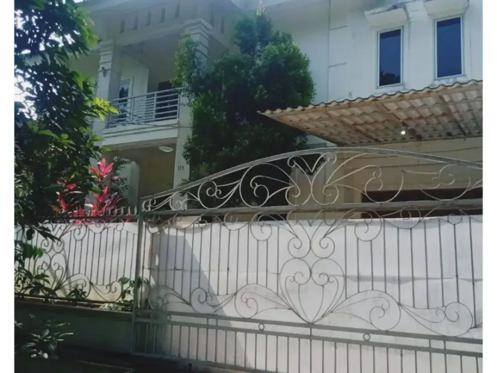 Dijual Villa, 2 Lantai Di Sentul Bogor Jawa Barat.
