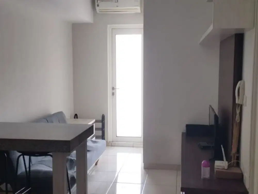 Jual Apartement Springlake 2 Bedroom Furnish Cantik dan Lengkap View Pool Murah Siap AJB