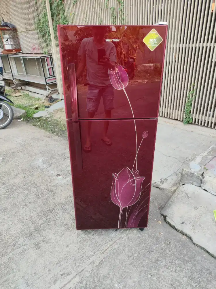 Kulkas polytron 2 pintu normal orisinil mulus