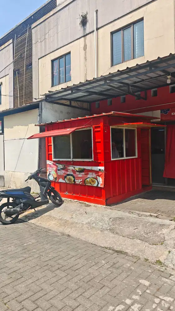 Container Booth Bekas Cafe