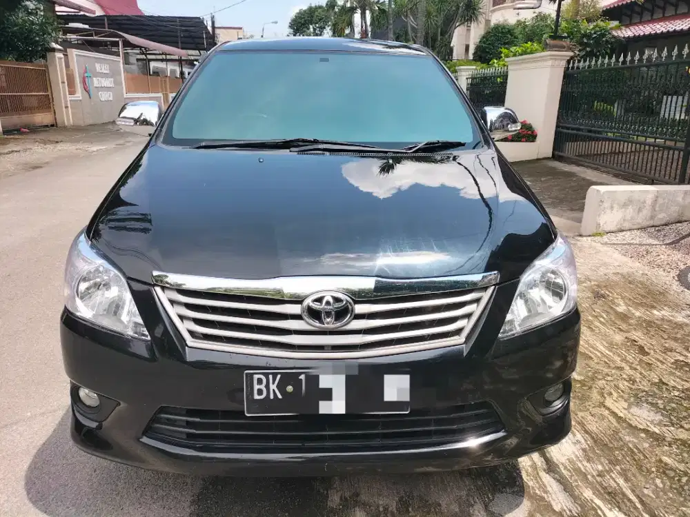 Toyota Grand Innova G Bensin AT Matic 2011 / 2012