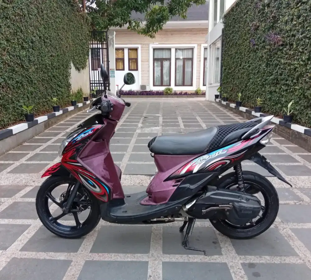 Yamaha mio soul 2011 hitam lengkap
