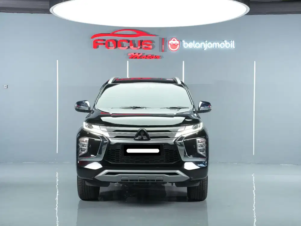 Km 55rb mitsubishi pajero sport dakar ultimate 2023 hitam pajak panjag