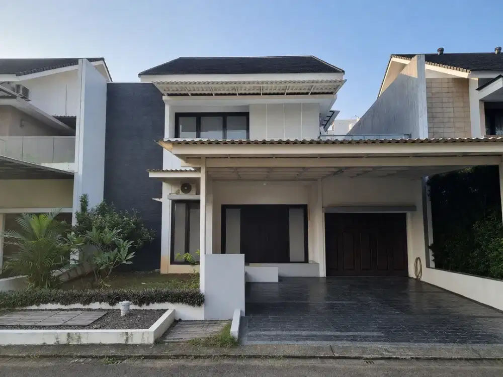 Rumah 2lt luas 300meter 4KT Cluster Asia Tropis HI Harapan Indah Bekasi
