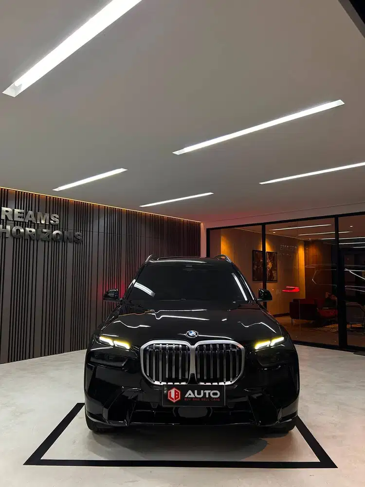 BMW X7 Xdrive40i XLine 2023 Hitam Km20rb D1858AKL