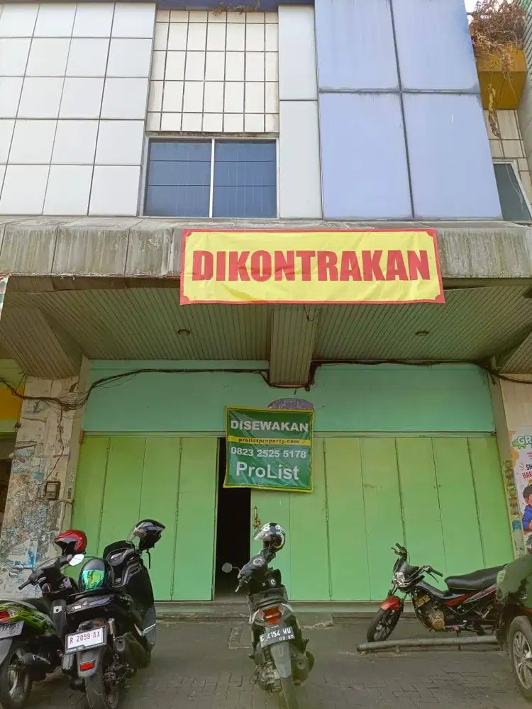 Disewakan Ruko daerah strategis pusat kota. JL. Jend. Sudirman