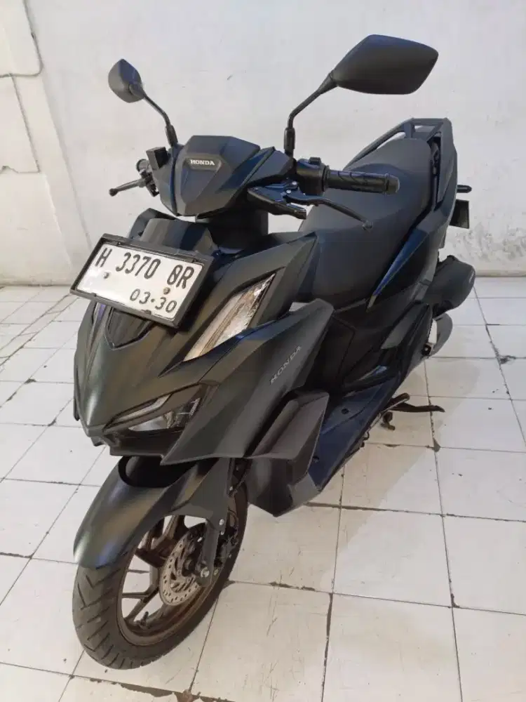 varion160  thn2025 hitam