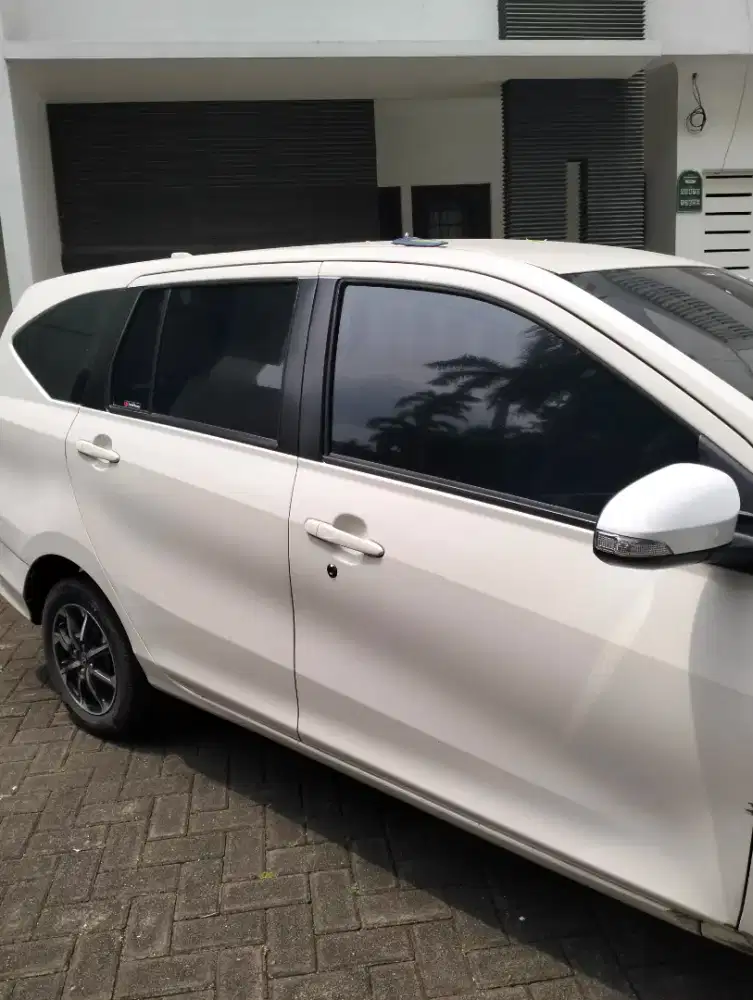 Tempat pemasangan kaca film mobil di jamin rapi