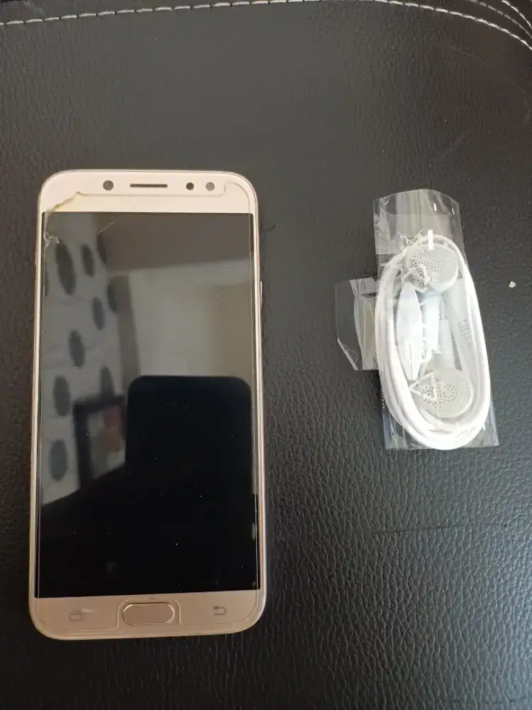 Samsung j7 pro ram3