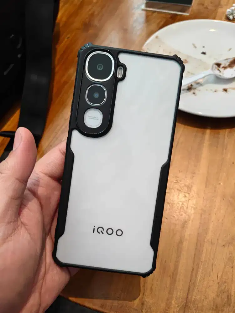 Iqoo Z10 Lite 8/256 Gb, Silver, Garansi Pajang Resmi + Bonus