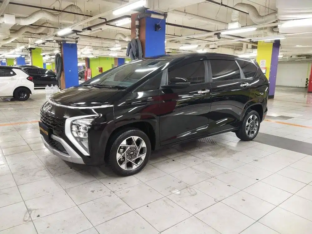 Hyundai stargazer 1.5 prime 2023 AT km 27rb