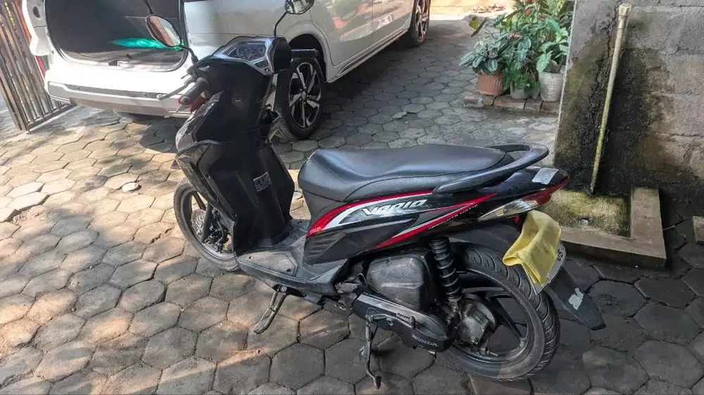 Dijual:  Honda Vario 110 FI 2014
