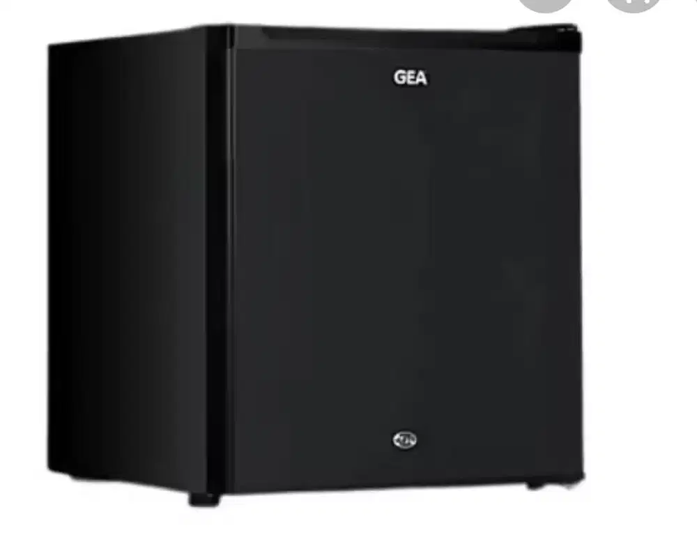 Kulkas mini GEA