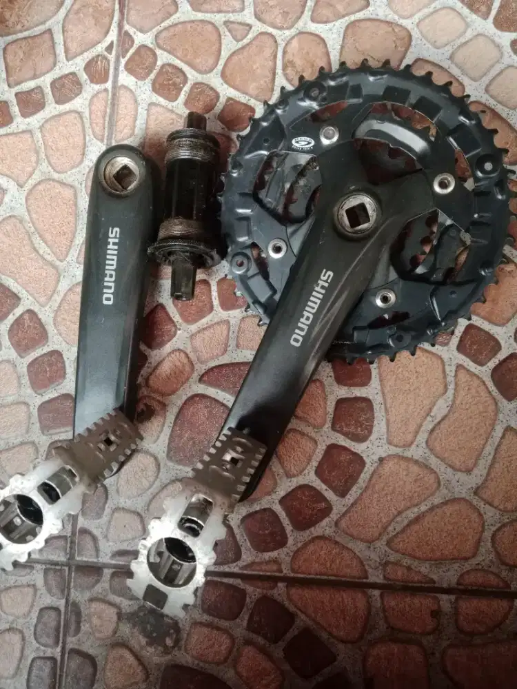 Crank Shimano BB kotak bearing