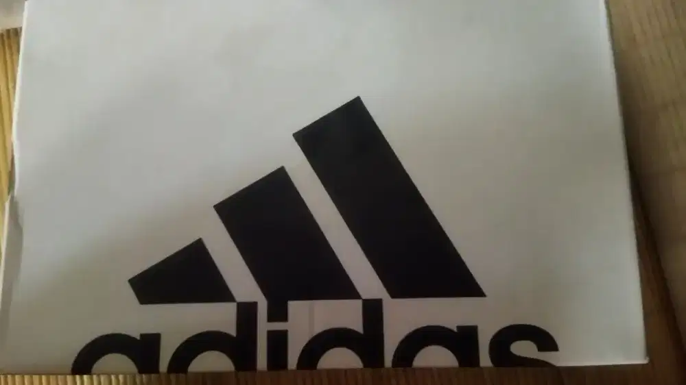 Jual sepatu adidas