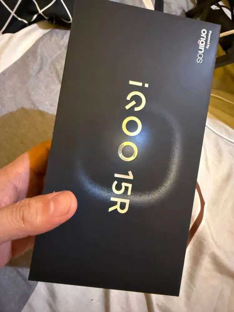 Iqoo 15R 8+8/256 Gb, Black, Garansi Pajang Resmi + Bonus