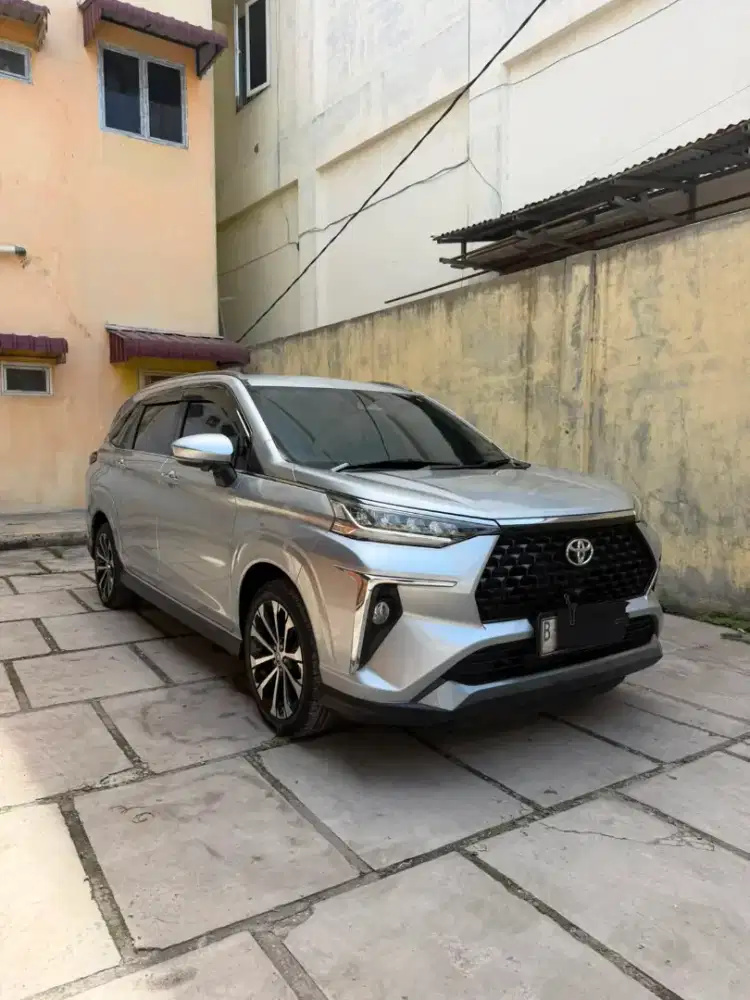 Toyota Avanza Veloz Q TSS CVT AT 2023