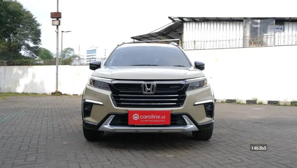 HONDA BR-V PRESTIGE 1.5 CVT N7X AT 2024 COKLAT