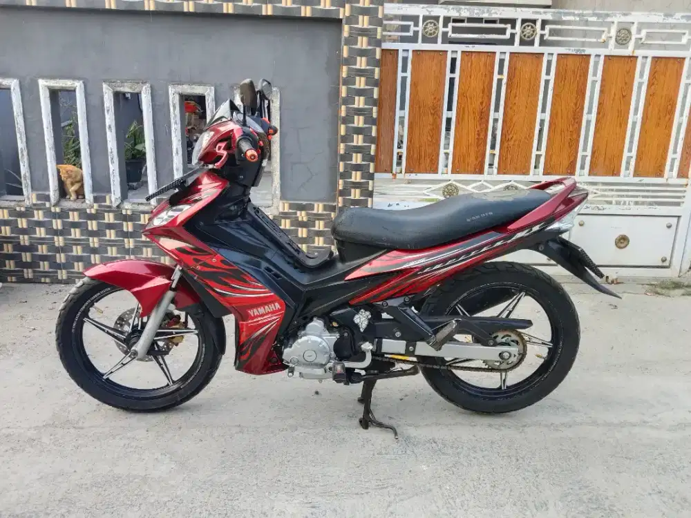 Yamaha Jupiter MX 135 tahun 2010 siap pakai