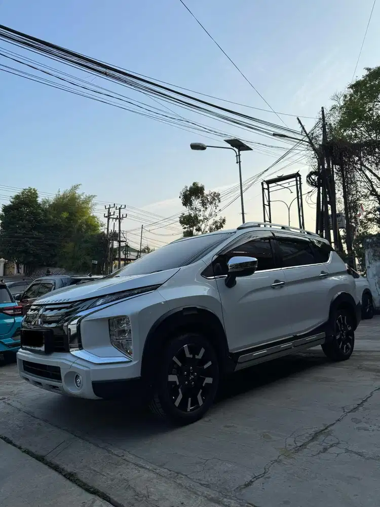 Xpander Cross L Premium AT (2020/2021)