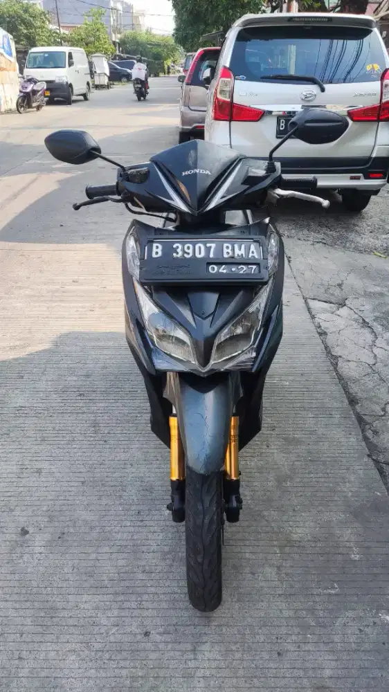 Honda Vario 125 KZR Th 2012 Surat Lengkap Pajak DKI