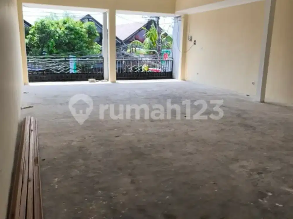 Disewakan Ruko Ramai Hanya Lantai 2 Di Umalas, Jl. Raya Semat