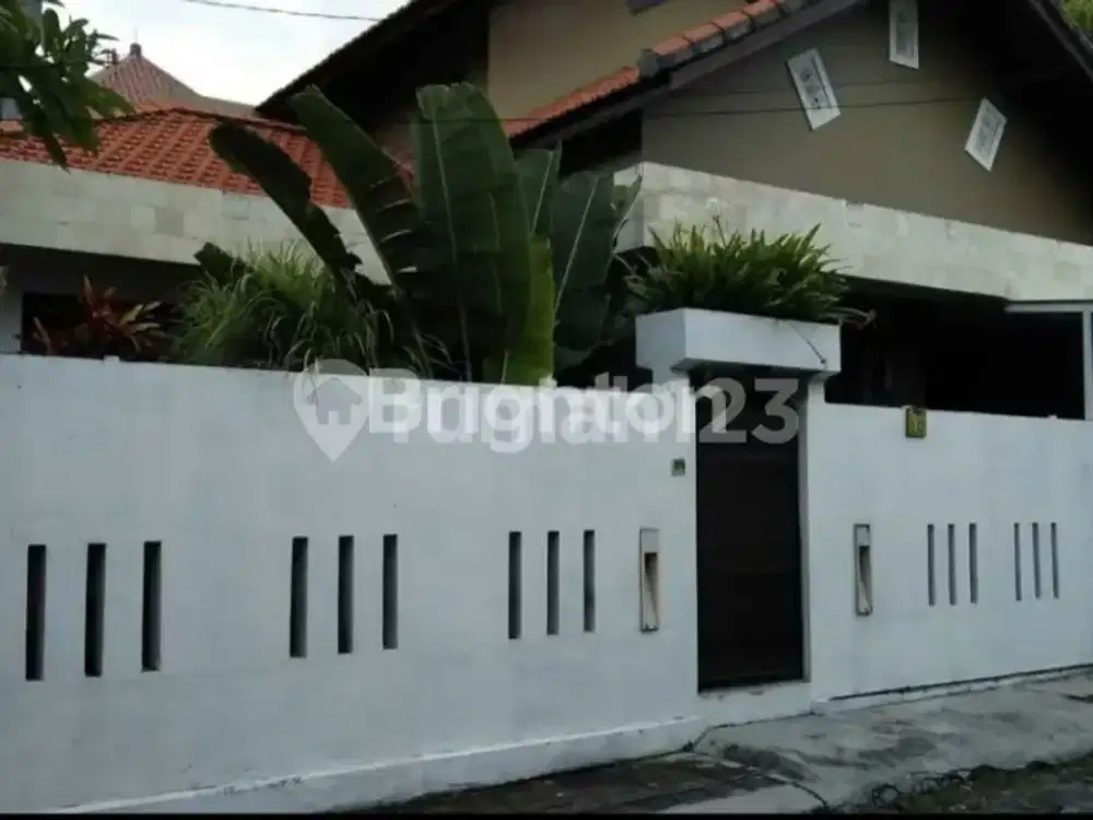 RUMAH 1 LANTAI SIAP HUNI LUAS DI KEROBOKAN