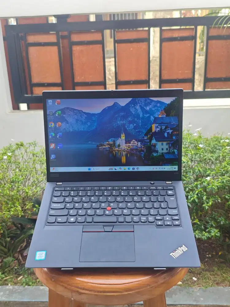 Lenovo ThinkPad X390 Core i5-8265U RAM 16GB NVMe 256GB 13.3 FHD IPS Si