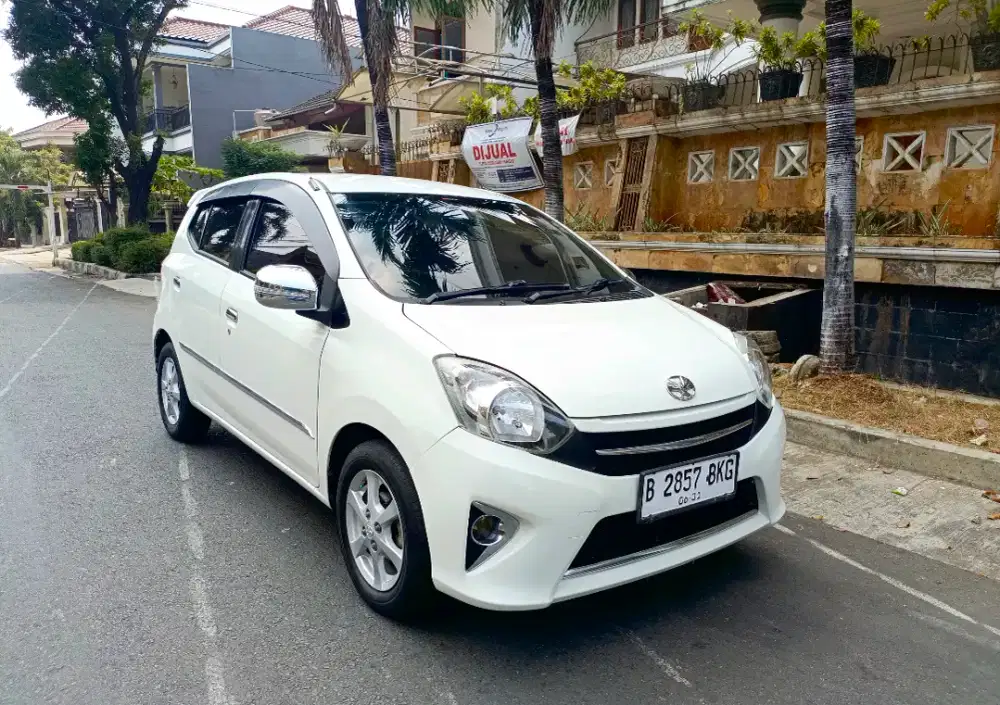 Toyota Agya G AT 2016. DP Ringan